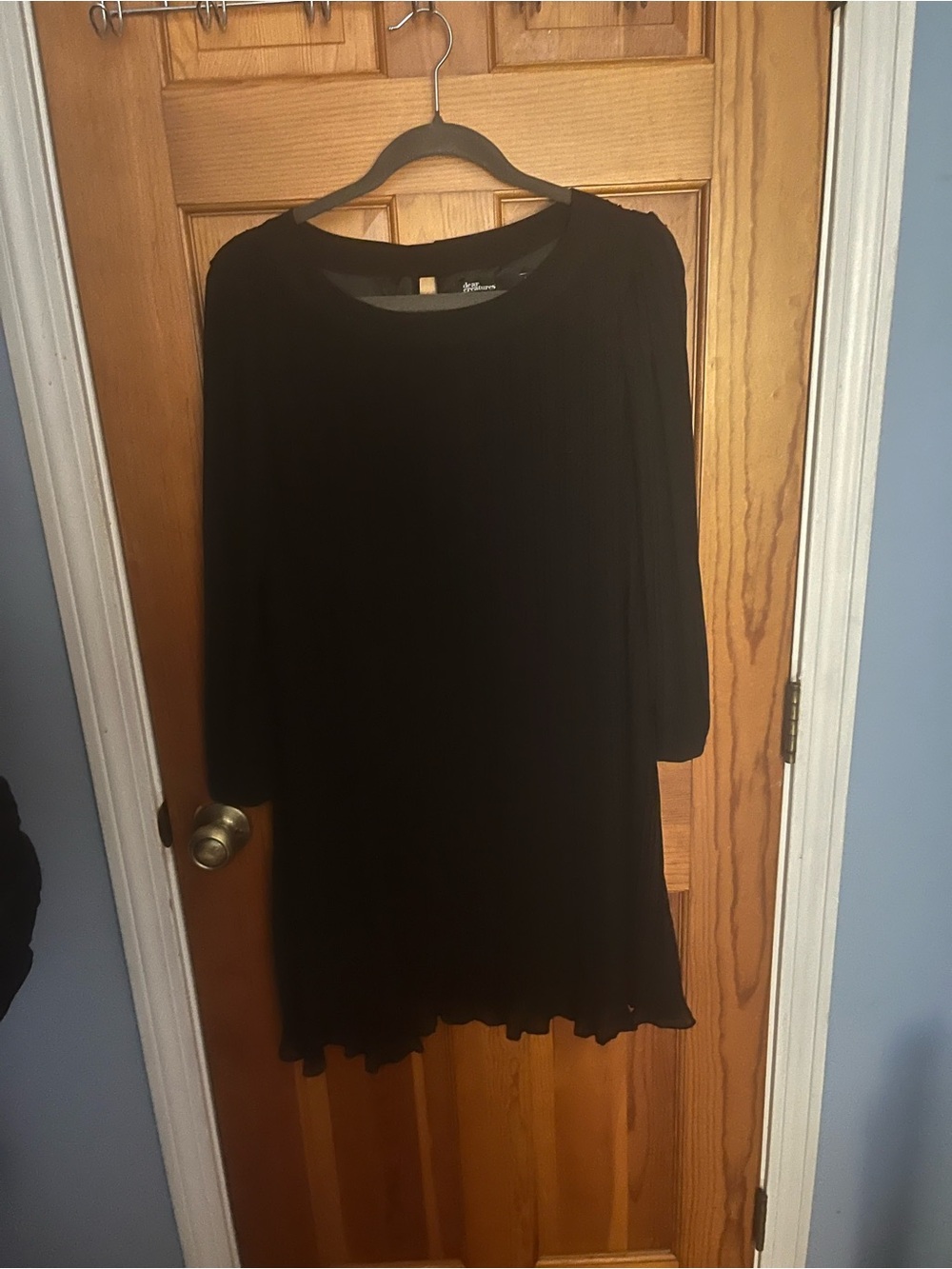 Dear Creature Women’s Black Pleated Long-Sleeve Dress - Classic Comfort